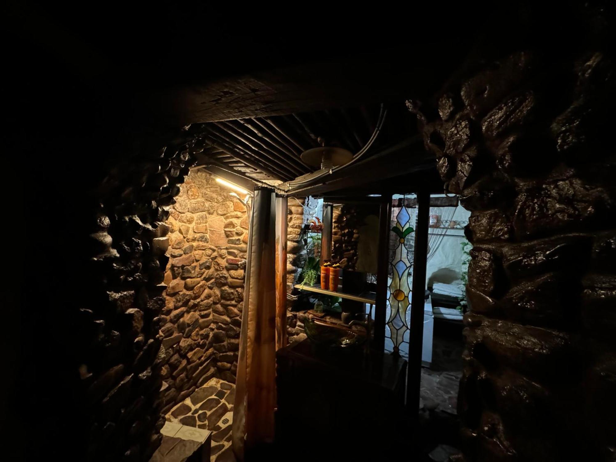 Di'S Dugouts Hotel Coober Pedy Exterior foto